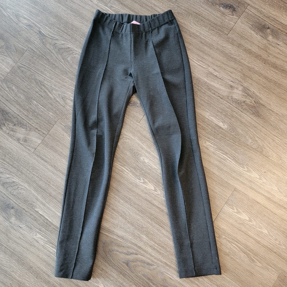 Lilly Pulitzer gray traveler pants